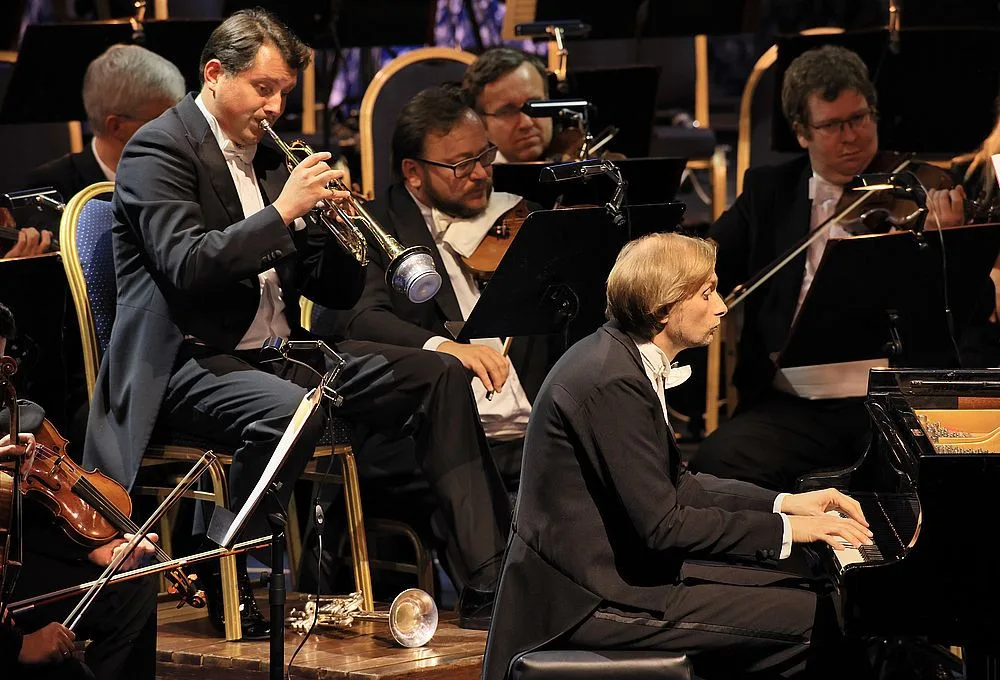 Vřelé publikum a inspirativní město, shodují se umělci. 29. ročník Mezinárodního hudebního festivalu Český Krumlov uzavřel koncert České filharmonie