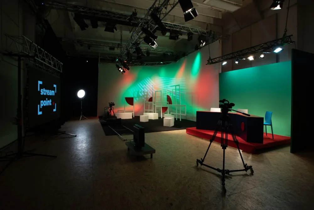 Bezpečný je jen online prostor, DEPO2015 vybudovalo streamovací studio pro veřejnost