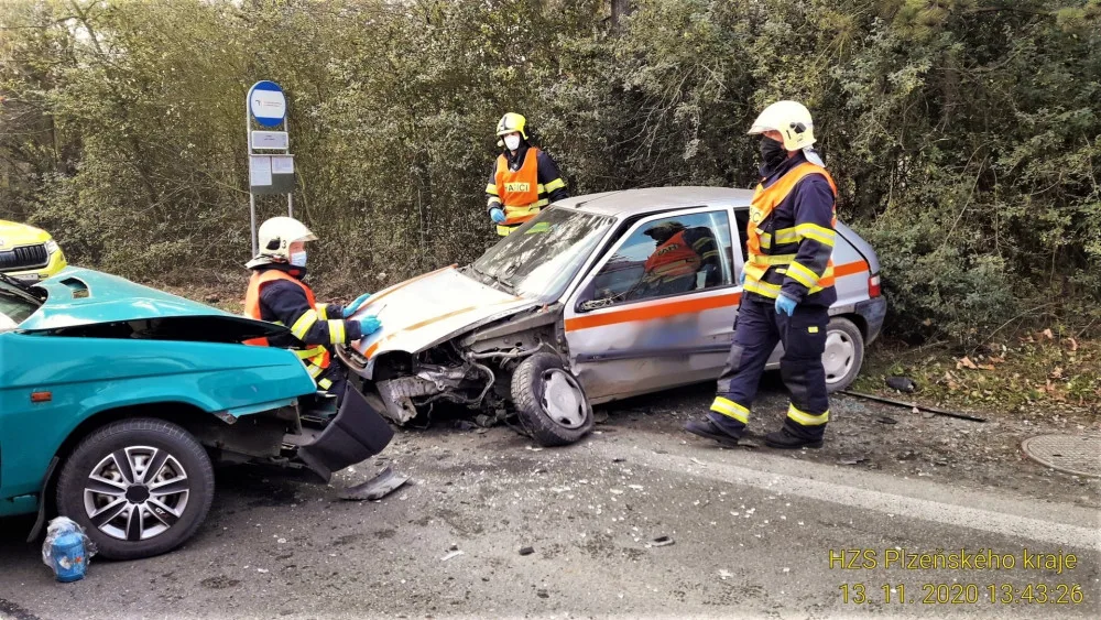 Dva osobáky se srazily v Plzni na Bílé Hoře