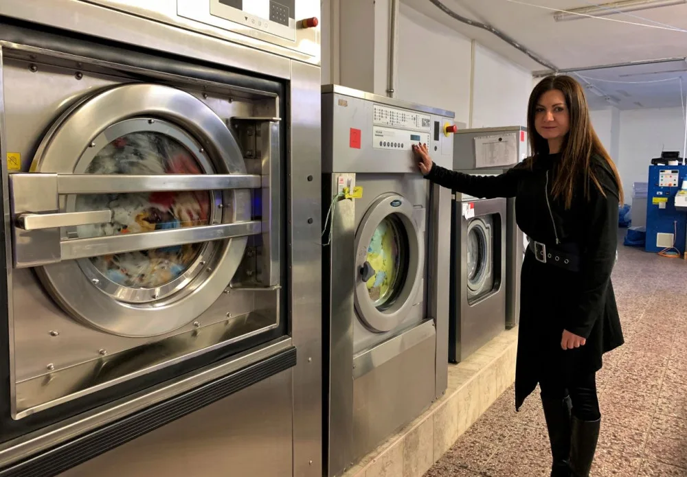 Daniela Linhartová už musela propustit pět dlouholetých zaměstnanců své prádelny