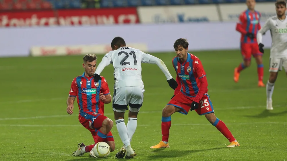 Viktorka se stále trápí, Karviná si z Plzně odvezla výhru 0:1