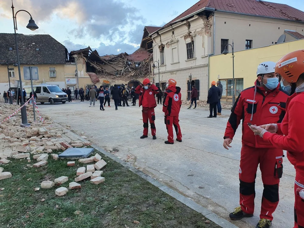 Ze Zbirohu vypraví hasiči materiální pomoc pro zemětřesením zasažené Chorvatsko