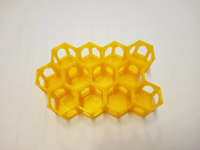 Problém nestabilních vakcín vyřešili experti v 3D laboratoři Západočeské univerzity