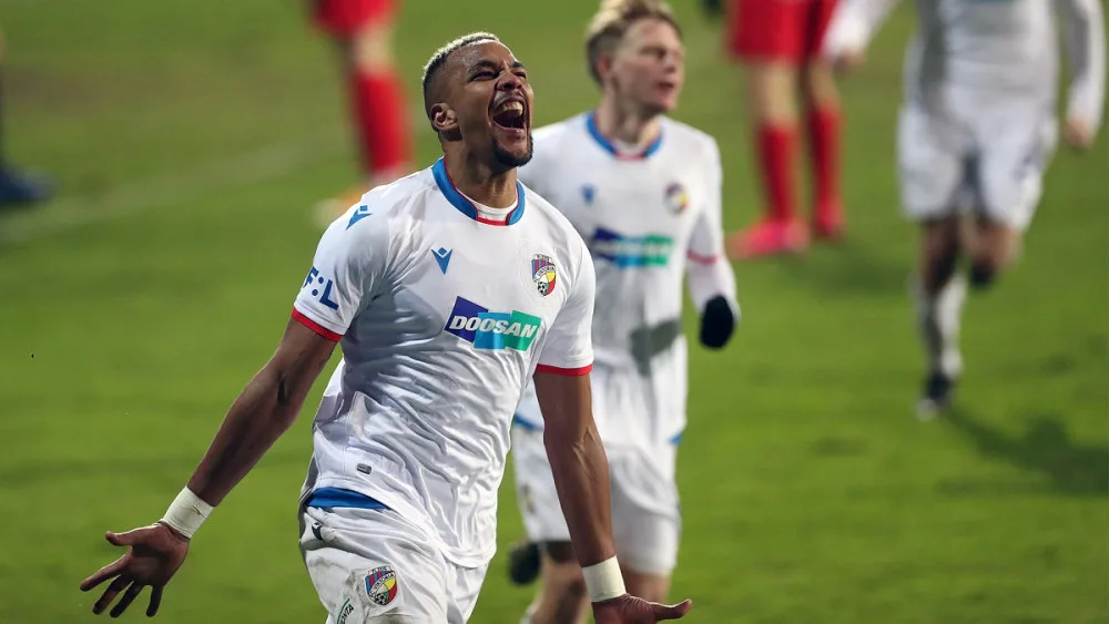 O těsnou výhru 1:0 nad Brnem se postaral Beaguel