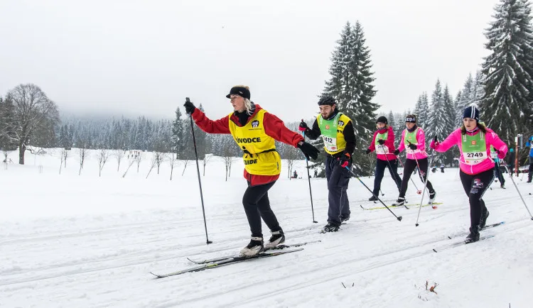 Třetina startovného na Virtuální ČEZ SkiTour vybaví díky Hervisu na zimu nevidomé účastníky