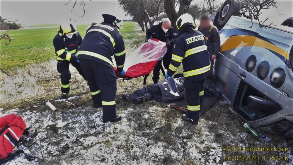 nehoda mezi Krásným Údolím a Víchovem