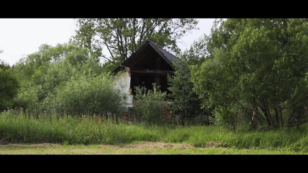 Prokletý šumavský statek Pohádka sériového vraha Roubala byl místem smrti. Teď o něm vnikl také dokument