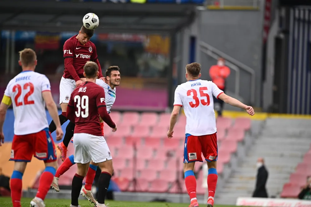 První zápas pod taktovkou nového trenéra se moc nevydařil, Plzeň padla na Spartě 1:3