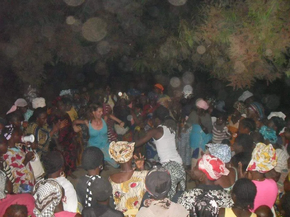 Divoké, intenzivní a uvolněné, říká o afrických tancích lektorka a psychoterapeutka Marie Fialová