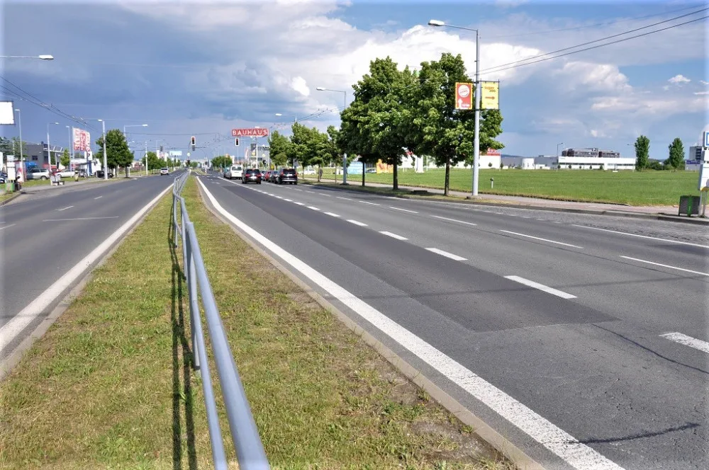 Další komplikace čekají řidiče i chodce v Plzni, začíná oprava Folmavské