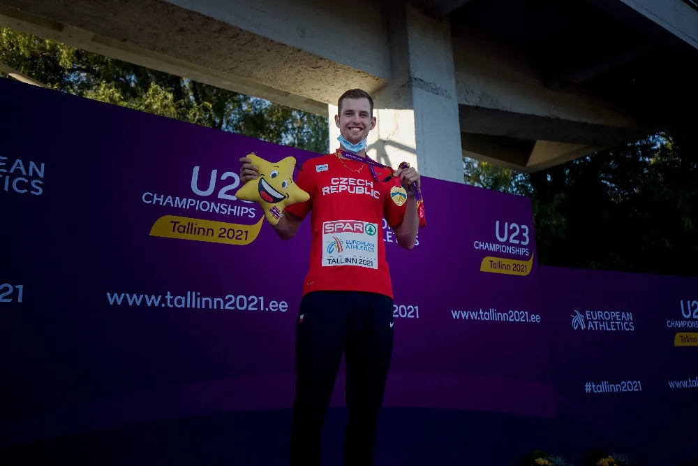 Výškař Jan Štefela přivezl zlato