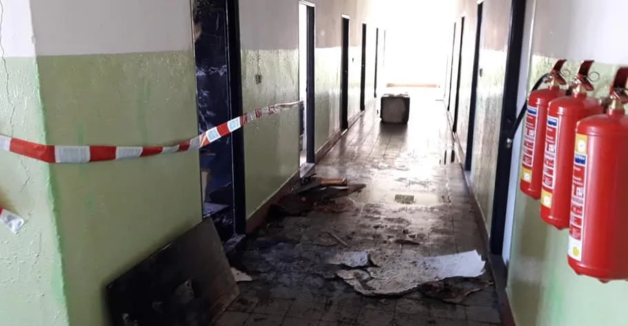 Za březnovou explozí na ubytovně jsou páry toluenu, nájemník je na pokoji odpálil zapalovačem