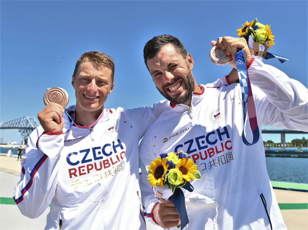 Rodák z plzeňského Koterova Radek Šlouf získal na olympiádě bronz s Josefem Dostálem v závodě deblkajaků