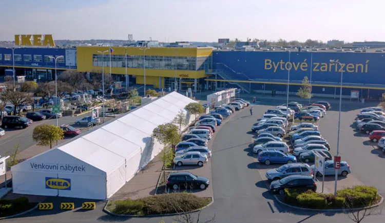 size3-1630750822103-241-prvni-dum-ikea-se-v-cesku-otevrel-pred-triceti-lety