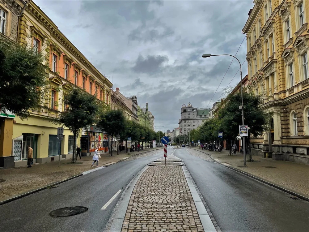 Část Americké třídy je od 23. srpna uzavřena pro osobní dopravu