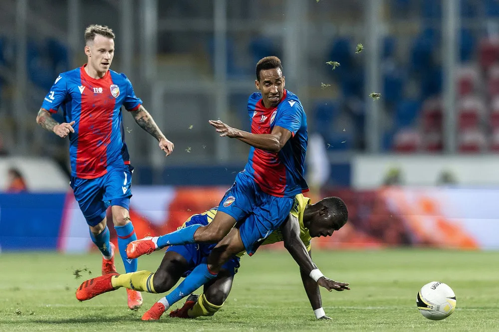 Pomohl mi příchod Chorase, za výhru 2:1 jsem šťastný, říká viktorián JD Beauguel