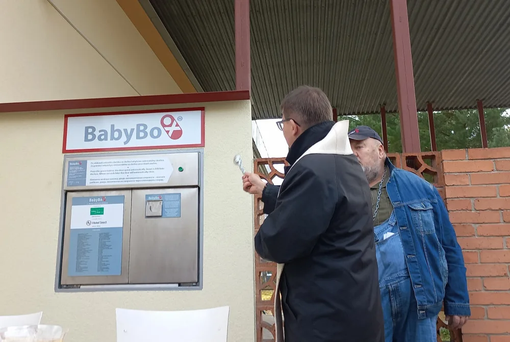 Svůj babybox už má i Rokycanská nemocnice. Celkem jich je v ČR 81 a daly šanci na život 226 novorozencům