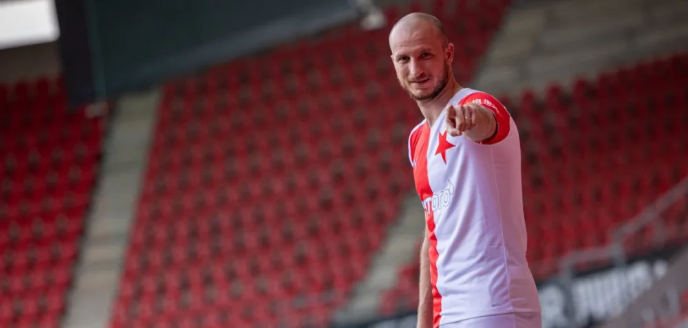 Zkur*ená Plzeň, skandoval viktoriánský odchovanec Krmenčík