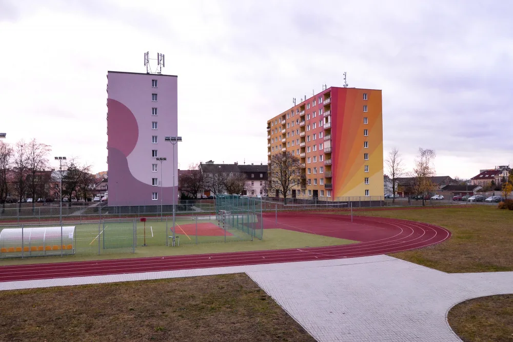 Základní škola se dočkala rekonstrukce za 56 milionů, nová je fasáda, okna i střechy