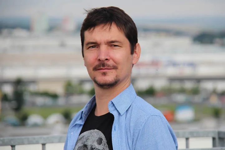 Michal Šprlák se po úspěchu v zahraničí vrátil zpět do Plzně a působí na Západočeské univerzitě (ZČU)