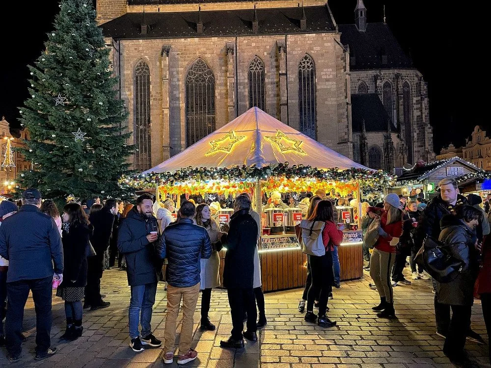 Zahájení adventních trhů vzali Plzeňané útokem, největším trhákem je milované i nenáviděné ruské kolo