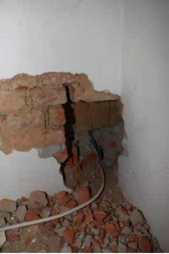 Toxi tým odhalil další nelegální pěstírnu marihuany, na sklizeň tam čekalo 200 kusů vzrostlých rostlin