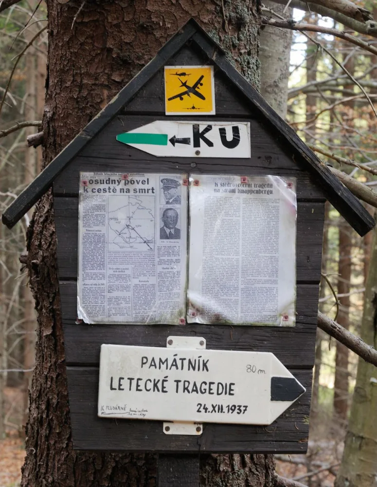 Cesta k památníku letecké nehody