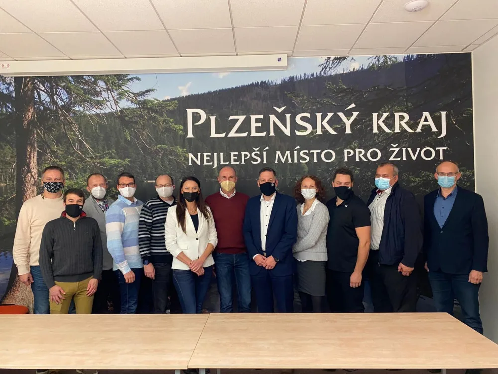 Podpis koaliční smlouvy v listopadu 2020