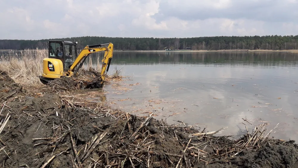Z břehů Boleváků zmizí rákos a orobinec, plavci díky tomu budou mít lepší přístup k vodě