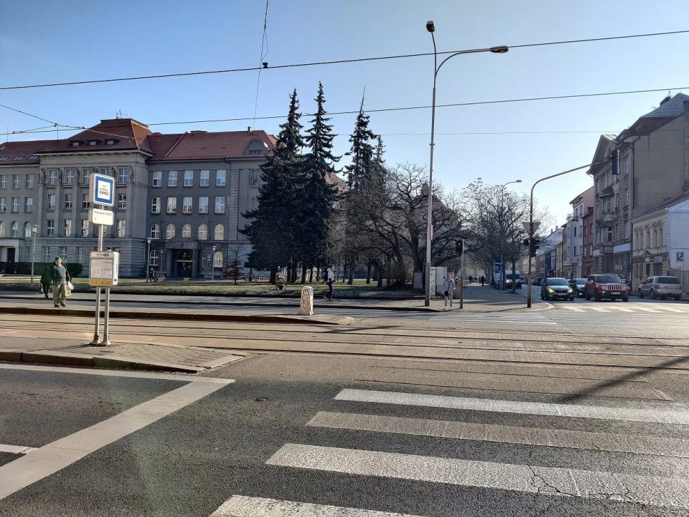 Místo tragické nehody na Klatovské třídě
