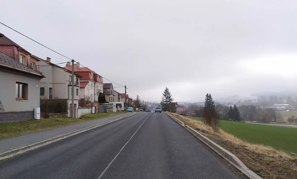 Motoristy čeká zdržení na silnici I/22, silničáři začnou s opravou silnice u Kdyně na Domažlicku