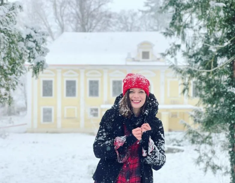 Majitelkou zámku v Otíně je ruská podnikatelka Daria Krstev