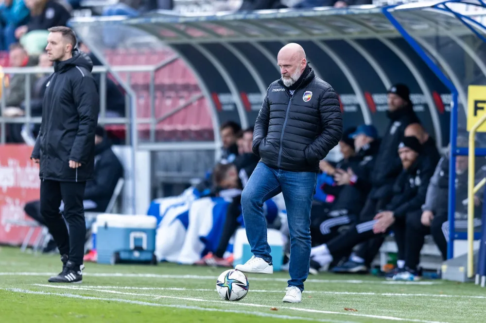 Musíme se dát rychle dohromady, říká Bílek po třetí remíze fotbalové Plzně