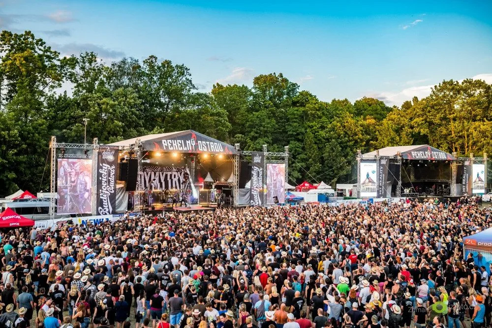 Pekelný ostrov v Holýšově nabídne přední české rockové kapely, návštěvníky čekají i novinky jako je V.I.P. kemp