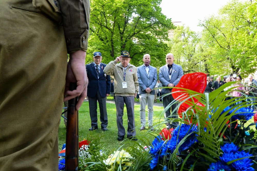 Veteráni vzpomínají na květnové dny roku 1945. Nikdy na vás nezapomene, vzkazují