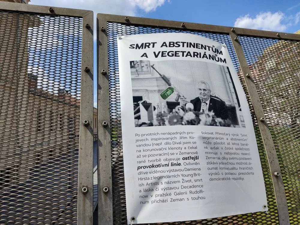 Most rebela Magora Jirouse obsadila výstava věnována Zemanovi a jeho příspěvkům na poli umění