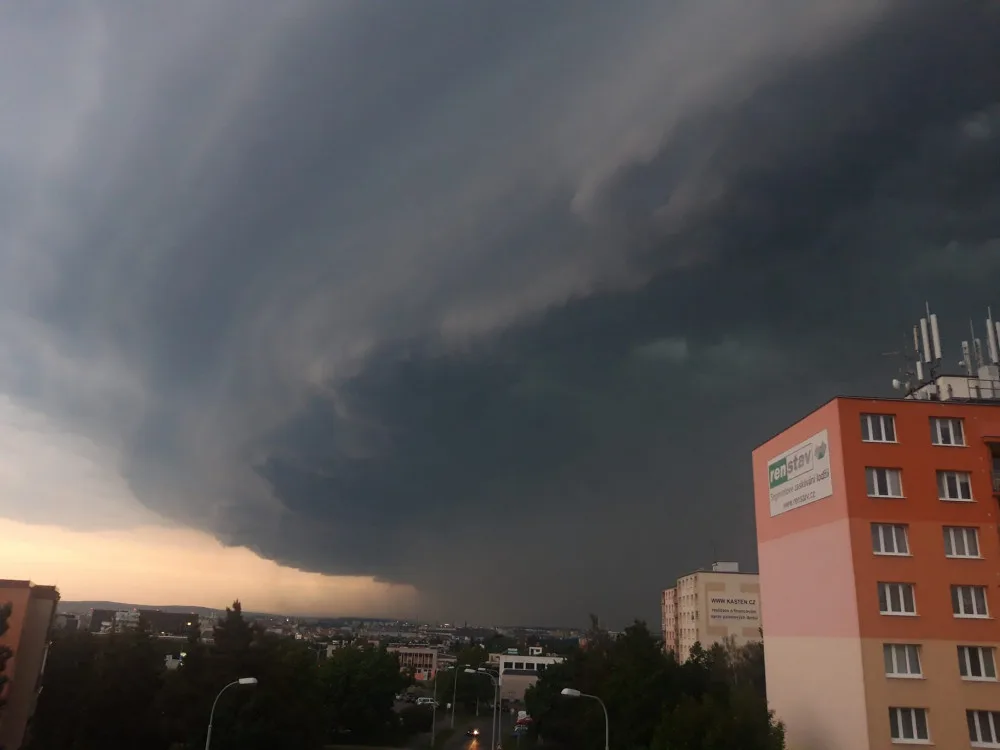 Plzeň, skupina Lovci bouřek, extrémní počasí a jiné jevy