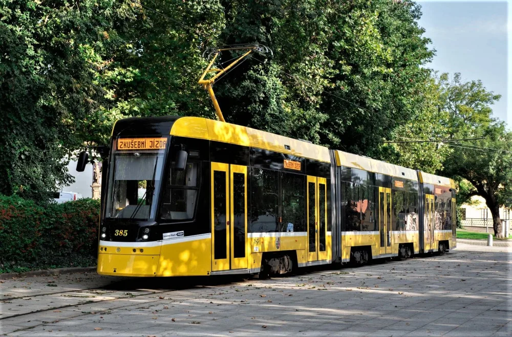 Plzeňský dopravní podnik pořídí dalších 10 moderních škodováckých tramvají za 680 milionů korun