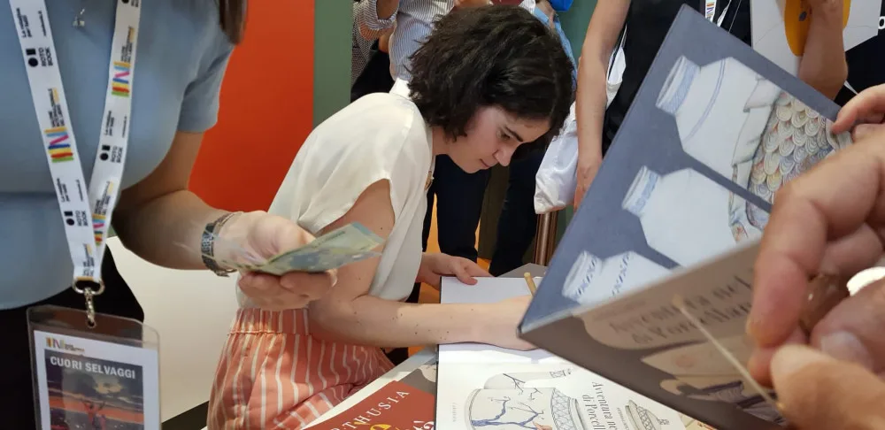Studentka plzeňské „Sutnarky“ Kateřina Illnerová zvítězila na Mezinárodním knižním veletrhu v Turíně v soutěži dětských ilustrovaných knih beze slov