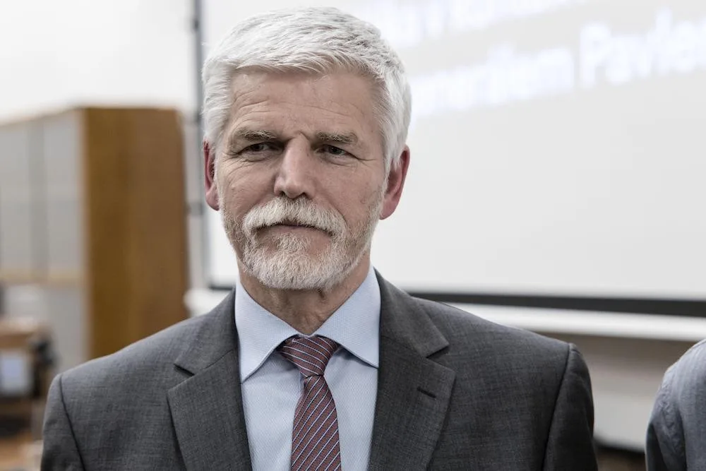 Nesdílím názorovou ani hodnotovou orientaci s Babišem, populismus je problémem současné doby, říká Petr Pavel