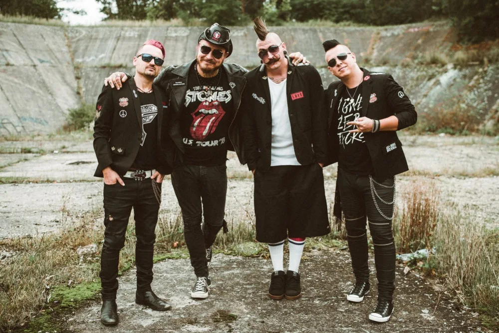 Hudebně-švestkový festival Trnkobraní se vrací a oznamuje kompletní line-up s kapelami Chinaski, Rybičky 48, Tři sestry a dalšími interprety