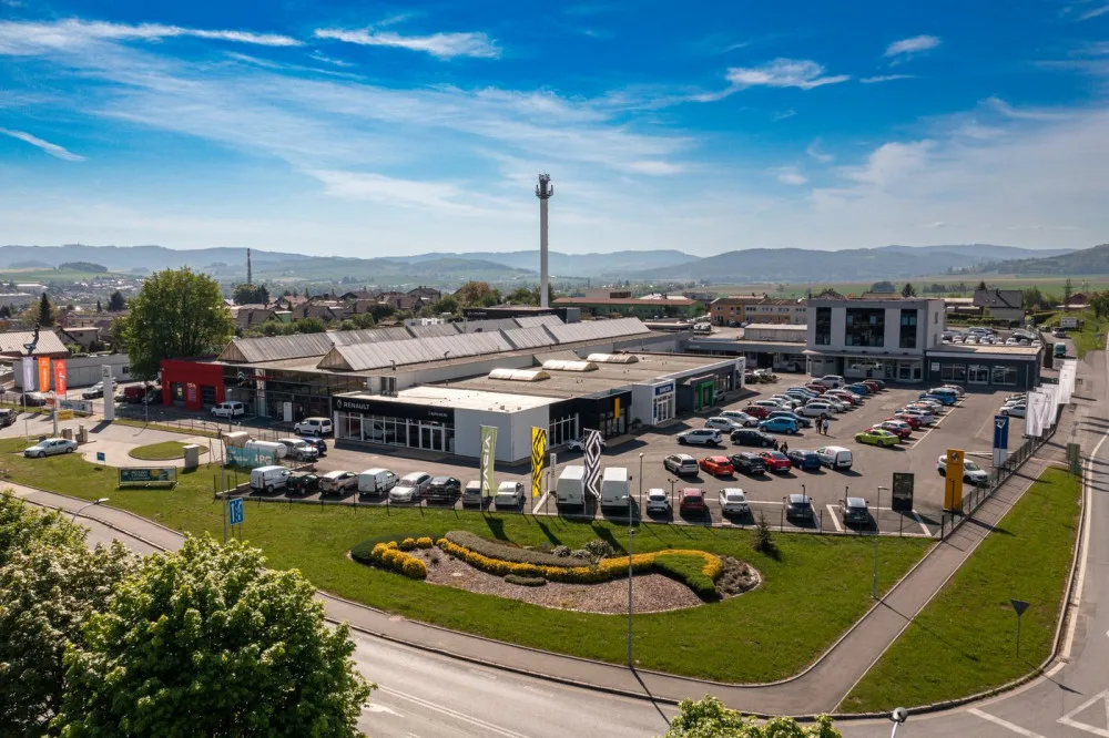 Autocentrum Jan Šmucler přebírá klatovskou rodinnou firmu AUTO NEJDL