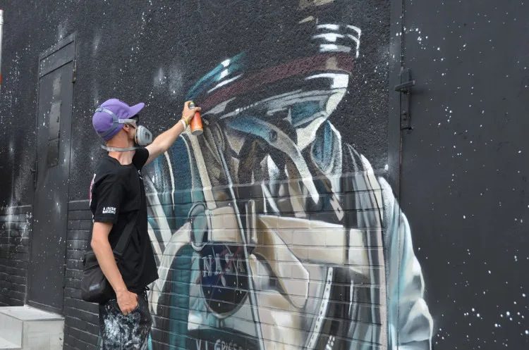 Co si myslí zastupitelé Plzně o streetartové výzdobě nevzhledných městských ploch díky festivalu Wallz?