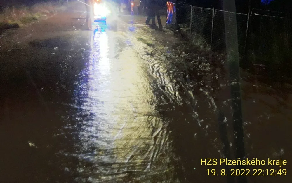 Plzeňsko a Rokycansko zasáhly rekordní srážky, prší i nadále. Déšť zvedá hladiny řek na jihozápadě Čech