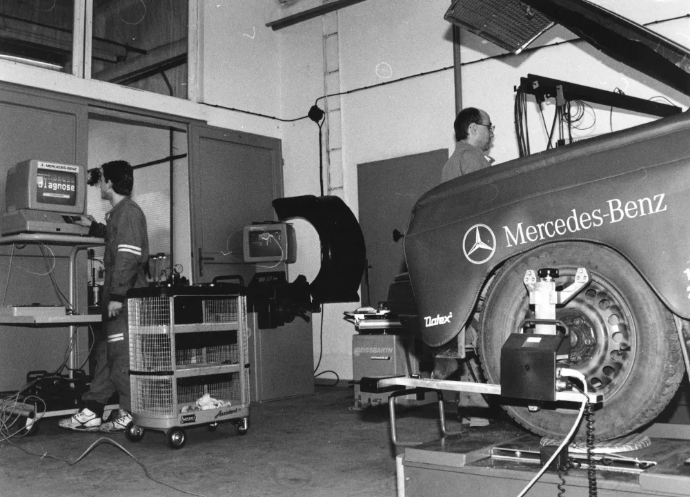 Původní autoservis otevřel Milan Král v roce 1994