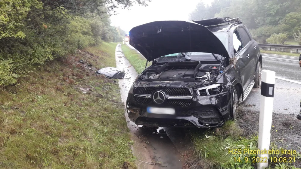 Další vážná nehoda se stala na dálnici D5