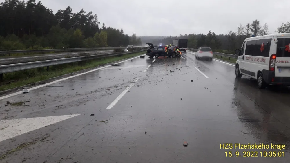 Nehoda na dálnici D5