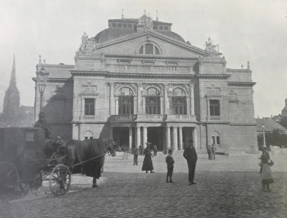 Plzeň oslavuje 120 let od otevření Velkého divadla, jeho historii připomene výstava