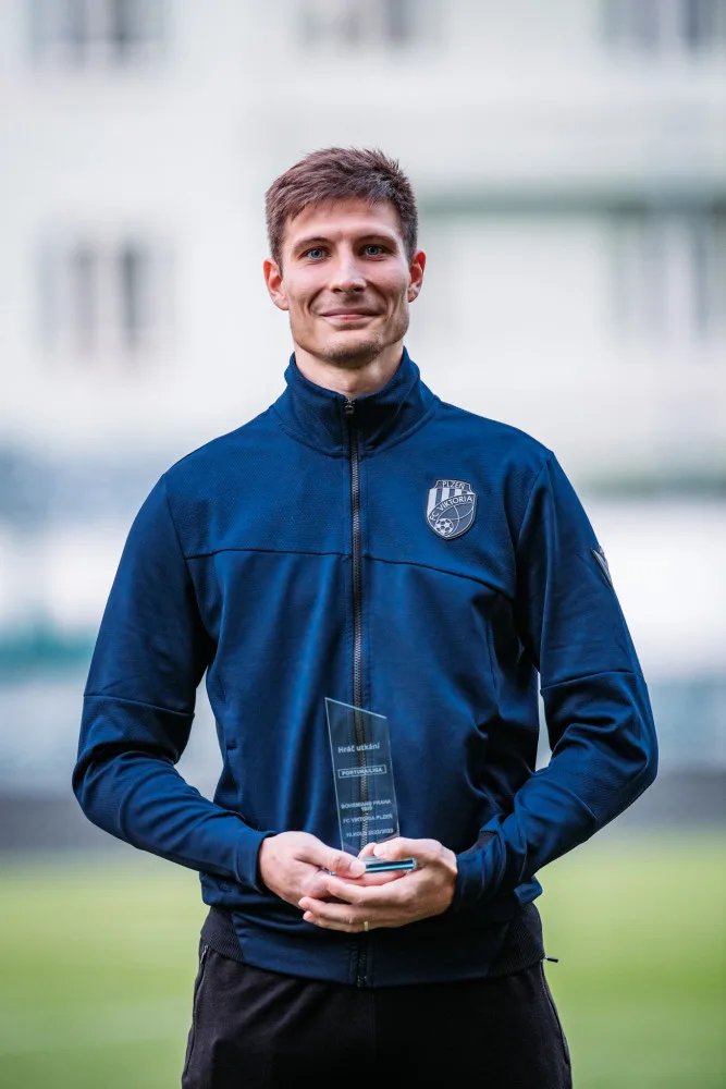 Tvrdoň má za sebou premiérový start v letošní sezoně, předvedl několik zákroků a stal se hráčem utkání