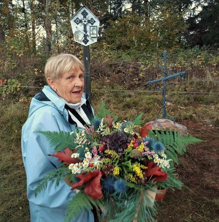 Křížek pro Emila Kintzla odhalila jeho manželka Naďa